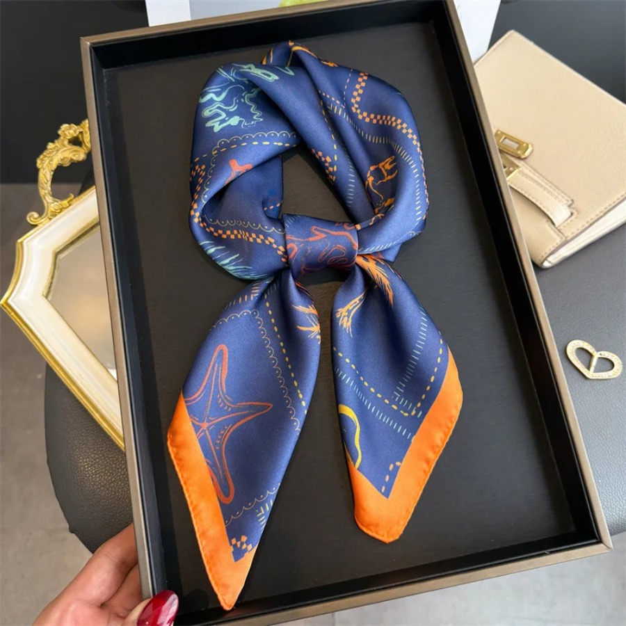 Bandana Cotton - Шелковый квадратный платок Blue Print для